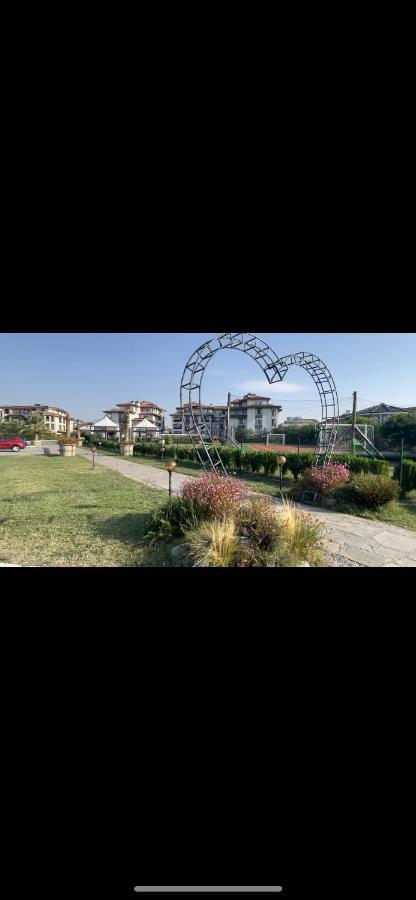 Brand New First Line Sea View 2 Bedroom Apartment Burgas Zewnętrze zdjęcie